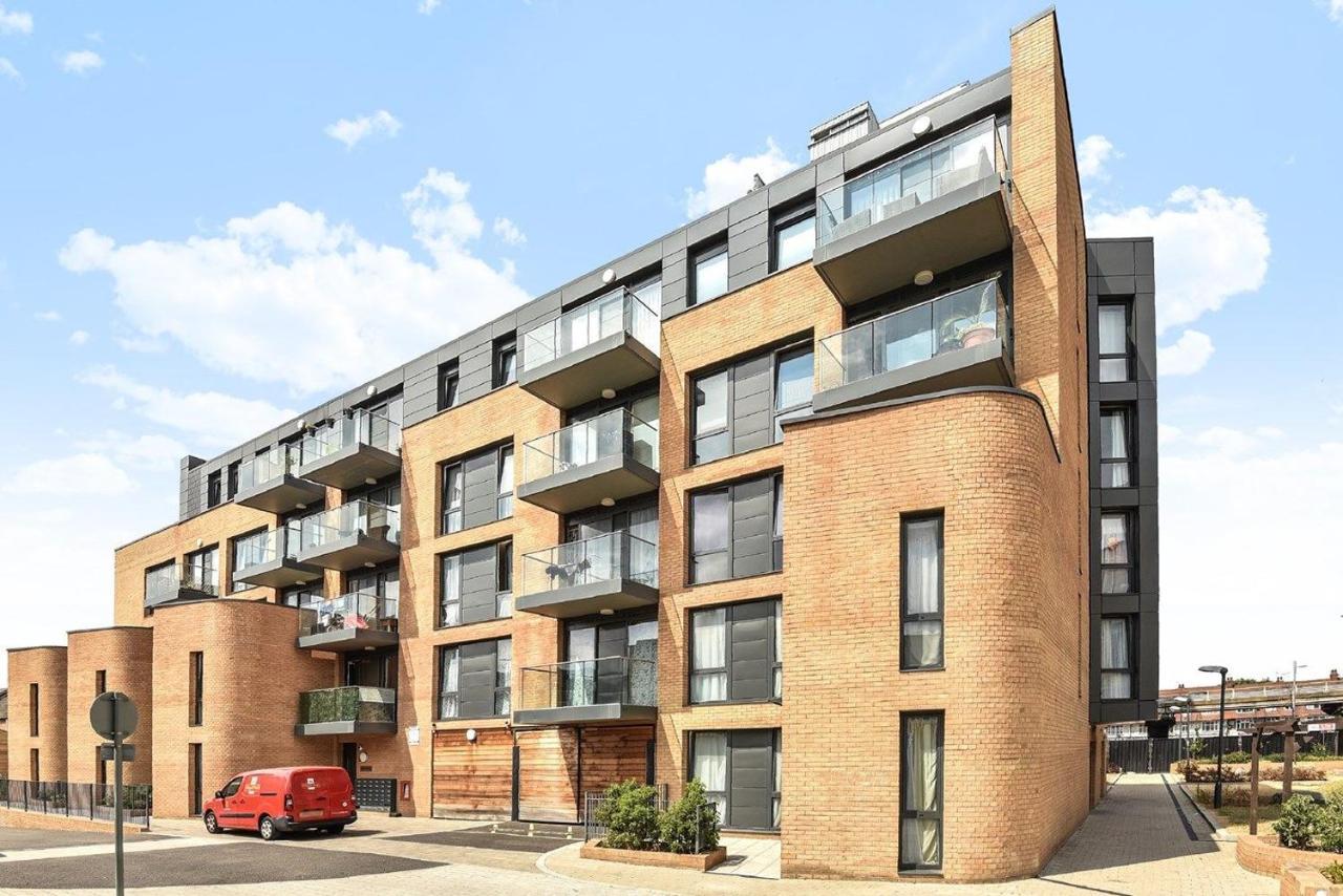 Apartamento Kew Bridge Penthouse Londres Exterior foto